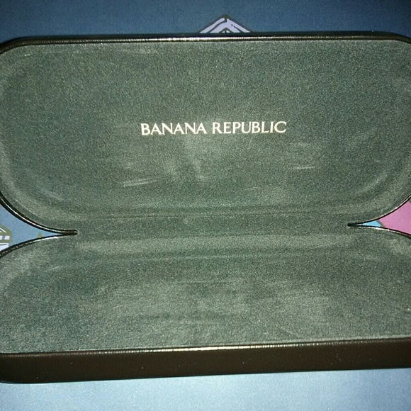 Case - Picture 2 of 2